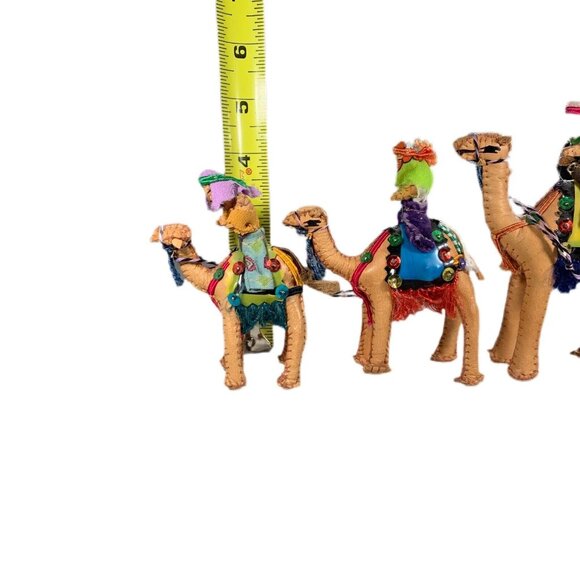 Vintage Arabian Dromedary Set of 3 Camels & Riders Hand Stitched Leather - Picture 11 of 12